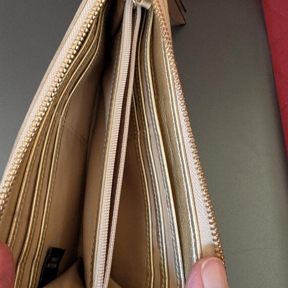 COACH POPPY CREAM GOLD SHIMMER LEATHER LONG WALLET - Picture 8 of 14